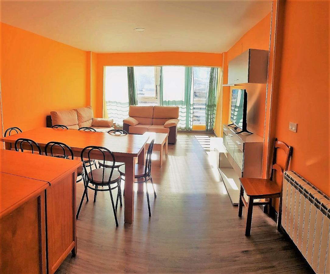 TODOSIERRANEVADA ZONA BAJA - APARTAMENTOS DE 4 DORMITORIOS - Junto a los Telecabinas Sierra Nevada Exterior foto